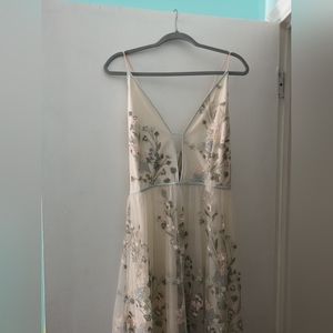 NWT White floral embroidered Dress